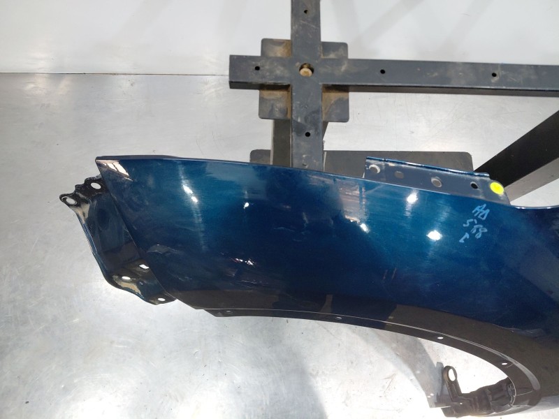 Recambio de aleta delantera izquierda para toyota c-hr hybrid referencia OEM IAM   