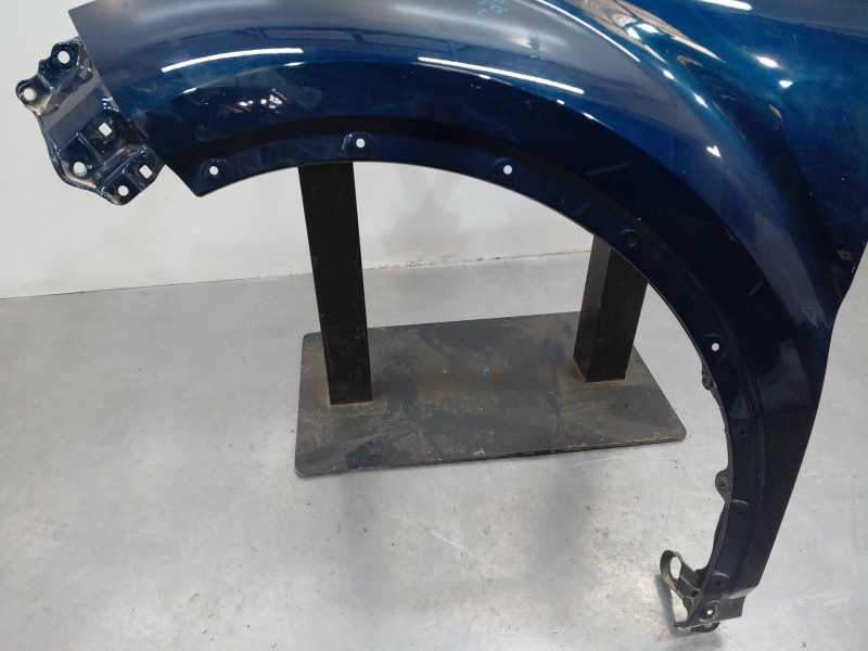 Recambio de aleta delantera izquierda para toyota c-hr hybrid referencia OEM IAM   