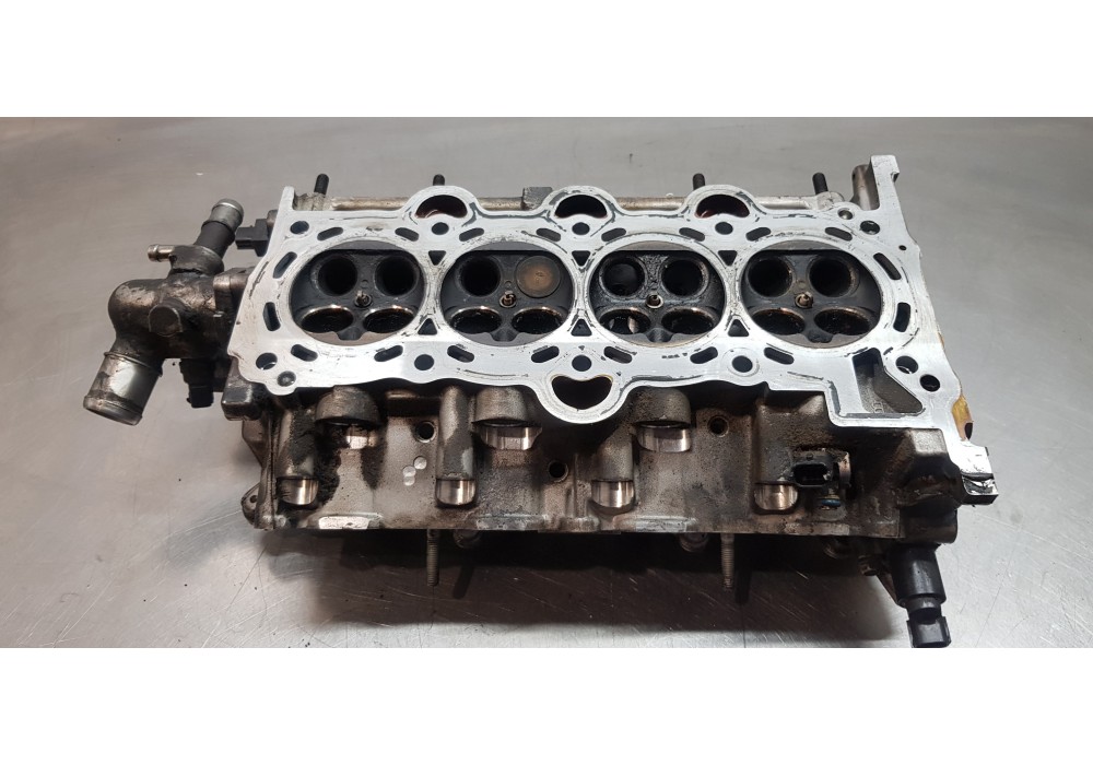 Recambio de culata para kia sportage basic 2wd referencia OEM IAM 221102B755  