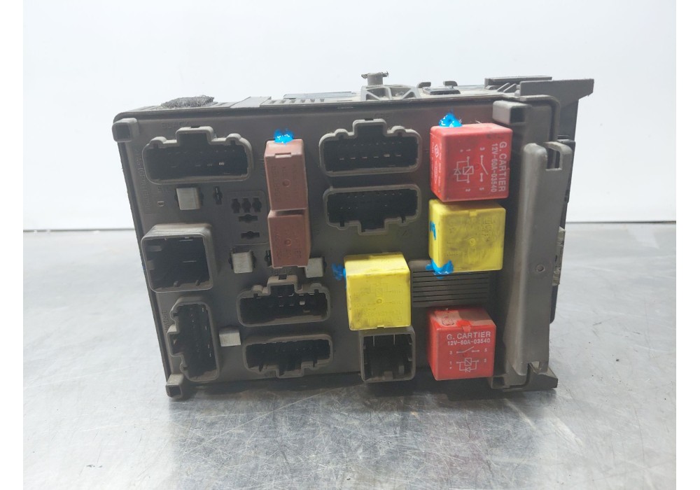 Recambio de caja reles / fusibles para renault laguna ii grandtour (kg0/1_) 1.9 dci (kg0g) referencia OEM IAM   