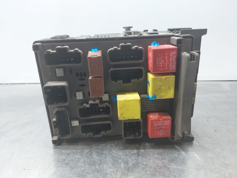 Recambio de caja reles / fusibles para renault laguna ii grandtour (kg0/1_) 1.9 dci (kg0g) referencia OEM IAM   