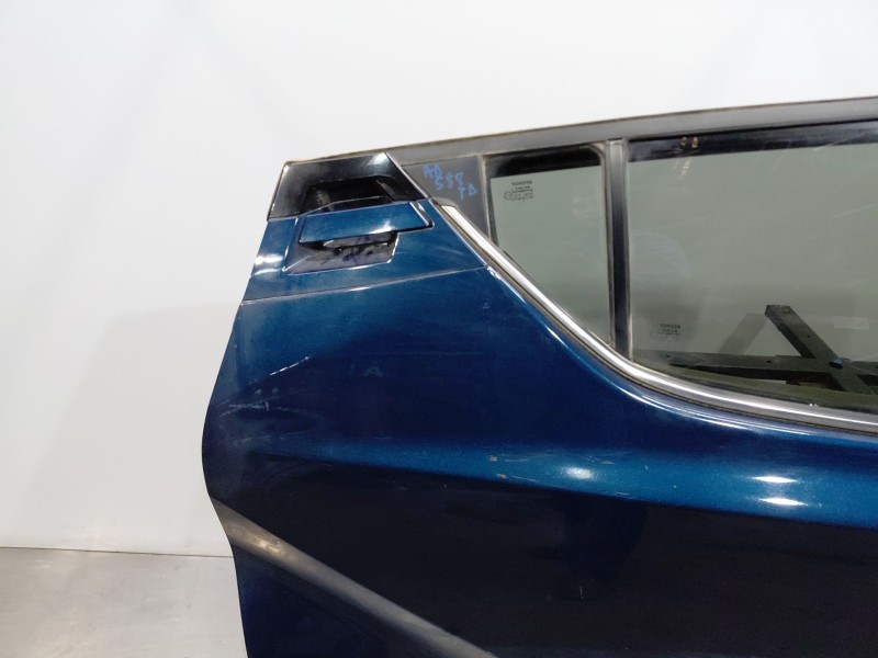 Recambio de puerta trasera derecha para toyota c-hr hybrid referencia OEM IAM   