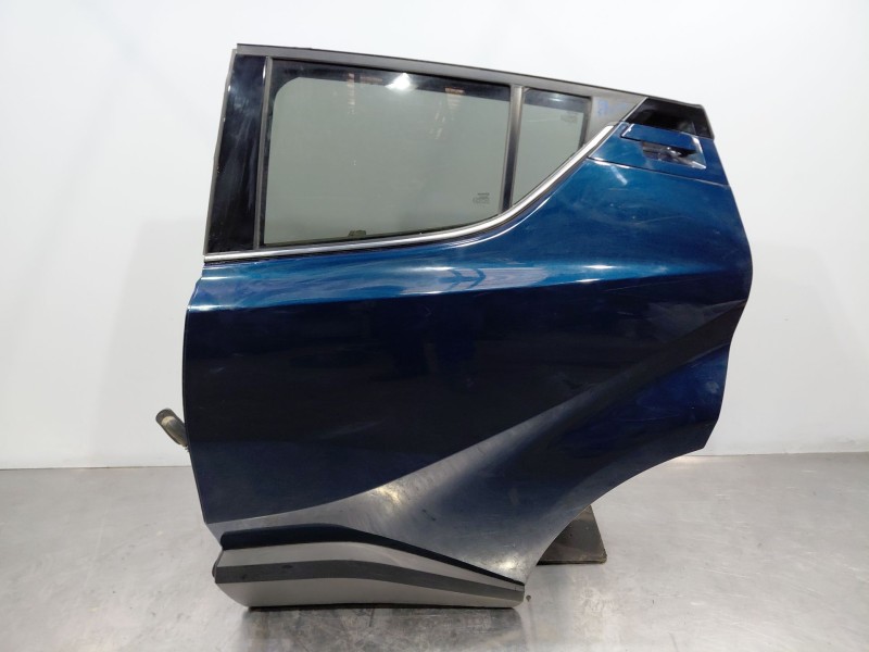 Recambio de puerta trasera izquierda para toyota c-hr hybrid referencia OEM IAM   