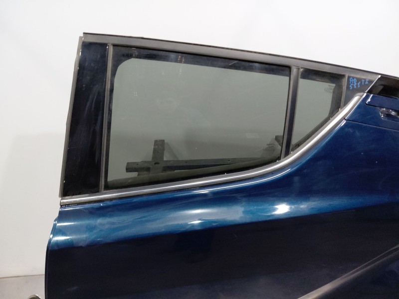 Recambio de puerta trasera izquierda para toyota c-hr hybrid referencia OEM IAM   