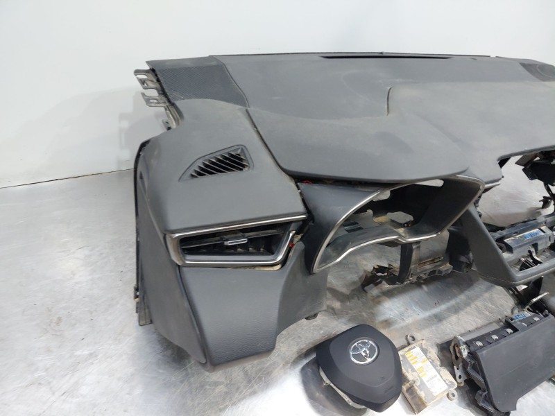 Recambio de kit airbag para toyota corolla touring sports (e21) hybrid referencia OEM IAM 5540002120C0  