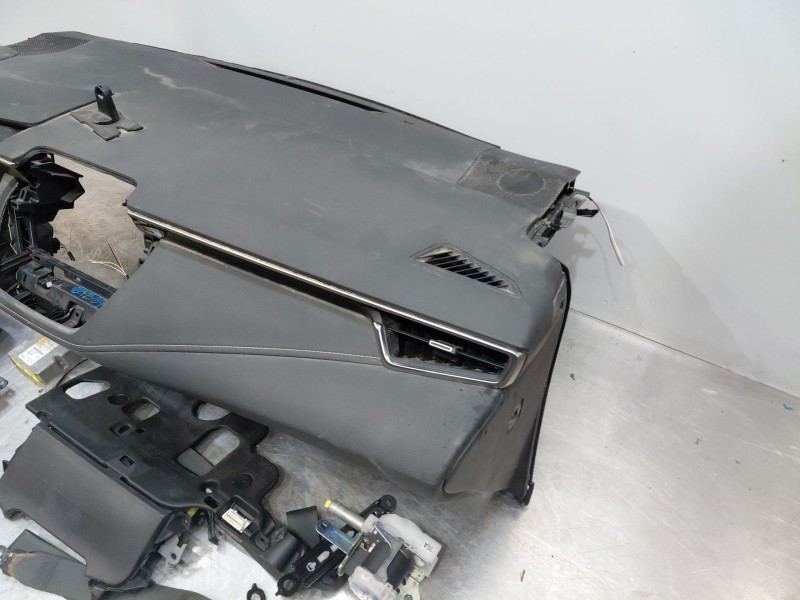 Recambio de kit airbag para toyota corolla (e21) hybrid referencia OEM IAM   