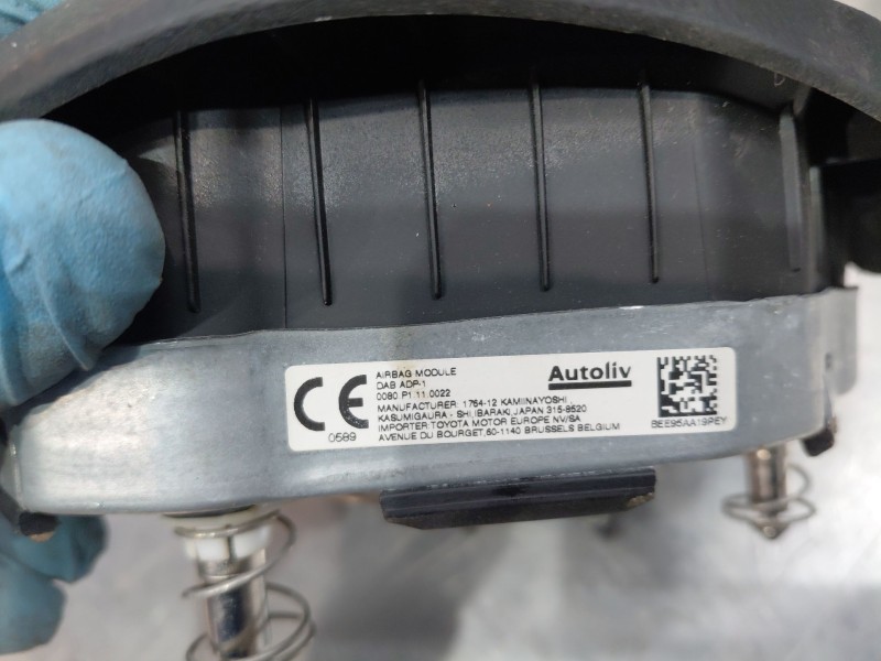 Recambio de kit airbag para toyota corolla (e21) hybrid referencia OEM IAM   