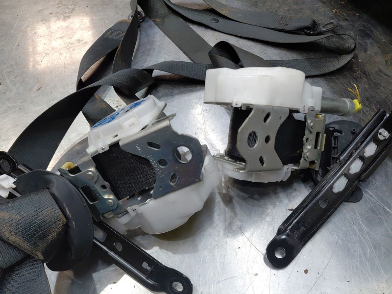 Recambio de kit airbag para toyota corolla (e21) hybrid referencia OEM IAM   