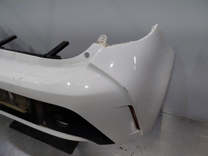 Recambio de paragolpes trasero para toyota corolla (e21) hybrid referencia OEM IAM   