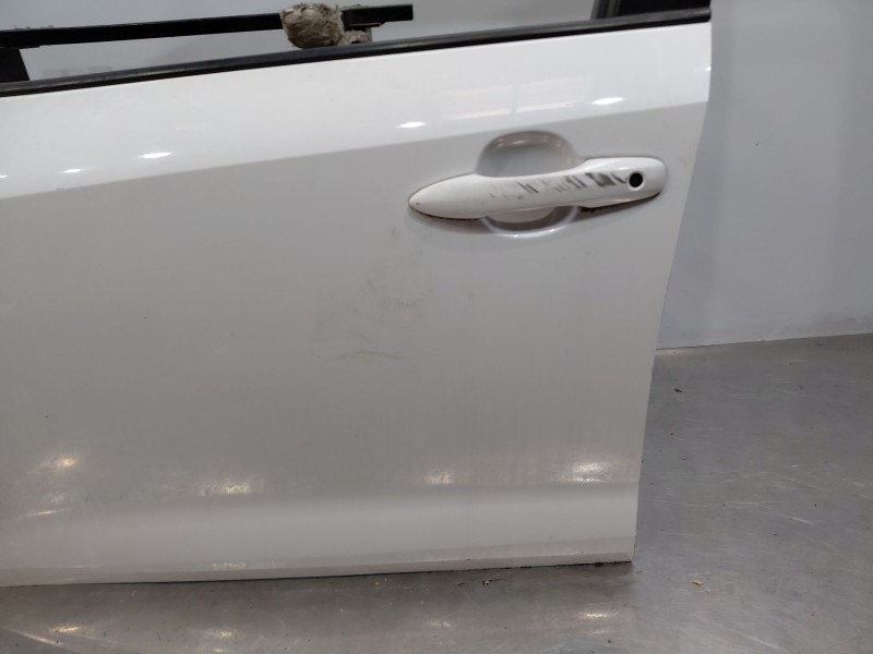 Recambio de puerta delantera izquierda para toyota corolla (e21) hybrid referencia OEM IAM   