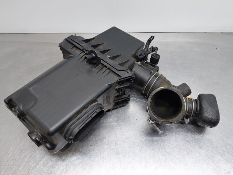 Recambio de filtro aire para toyota c-hr hybrid referencia OEM IAM   