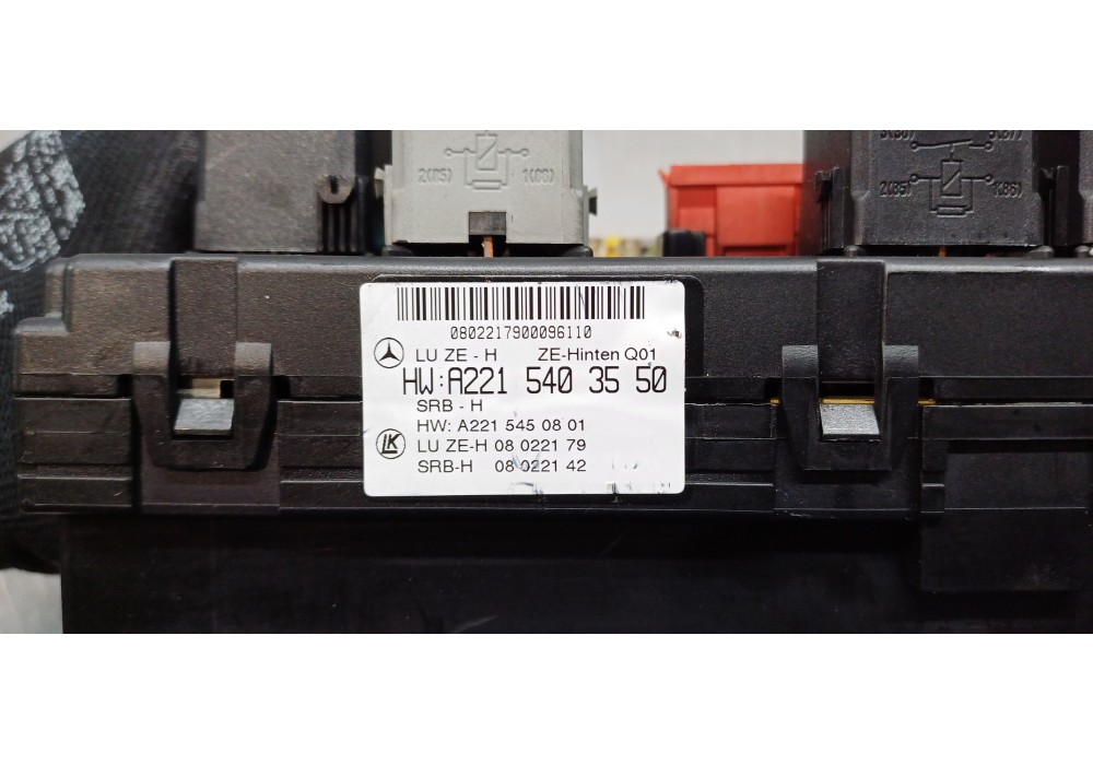 Recambio de caja reles / fusibles para mercedes clase s (w221) berlina 320 / 350 cdi (221.022) referencia OEM IAM A2215403550  