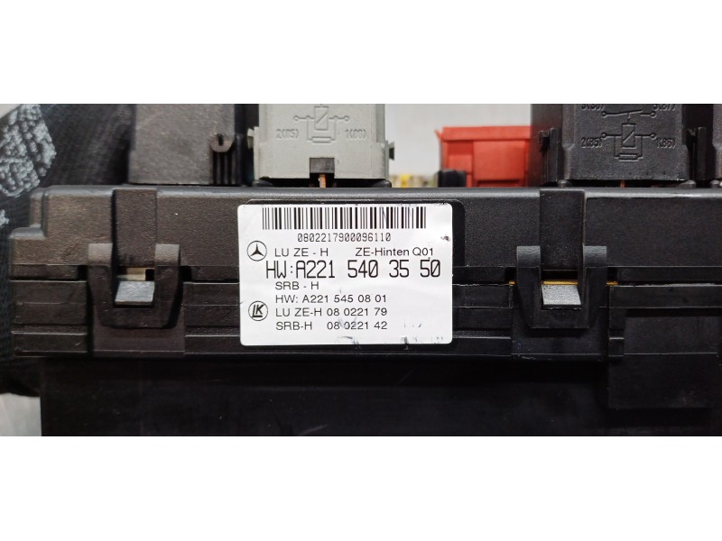 Recambio de caja reles / fusibles para mercedes clase s (w221) berlina 320 / 350 cdi (221.022) referencia OEM IAM A2215403550  