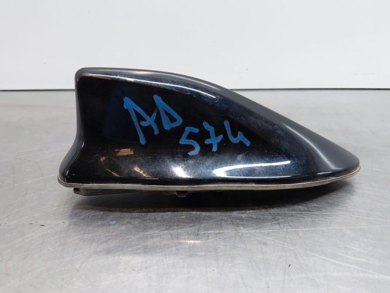 Recambio de antena para toyota c-hr hybrid referencia OEM IAM   