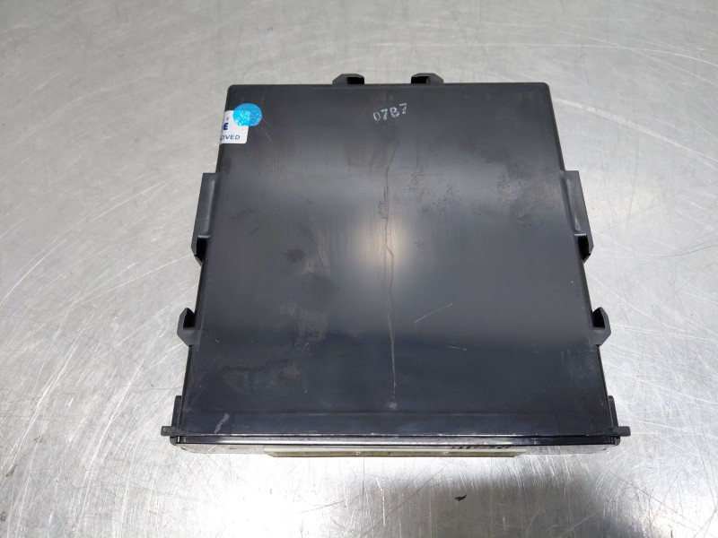 Recambio de modulo electronico para toyota c-hr hybrid referencia OEM IAM 89990-F4030  