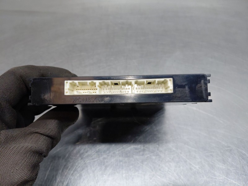 Recambio de modulo electronico para toyota c-hr hybrid referencia OEM IAM 89990-F4030  