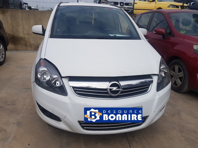 opel zafira b del año 2015