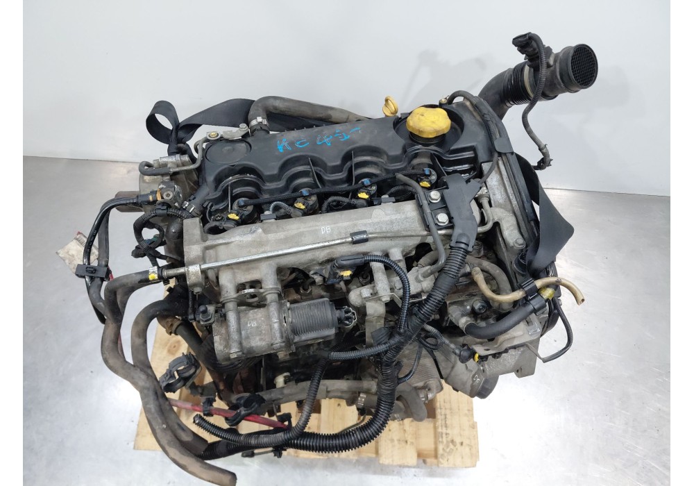 Recambio de motor completo para fiat grande punto (199_) 1.9 d multijet referencia OEM IAM 4840327 M737 