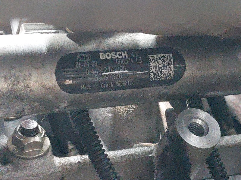 Recambio de motor completo para fiat grande punto (199_) 1.9 d multijet referencia OEM IAM 4840327 M737 