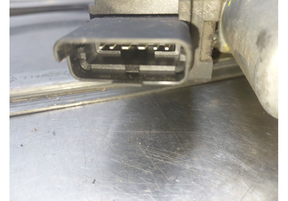 Recambio de elevalunas delantero izquierdo para renault laguna ii grandtour (kg0/1_) 1.9 dci (kg0g) referencia OEM IAM   