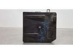 Recambio de caja reles / fusibles para renault scenic ii authentique referencia OEM IAM 8200481866   2