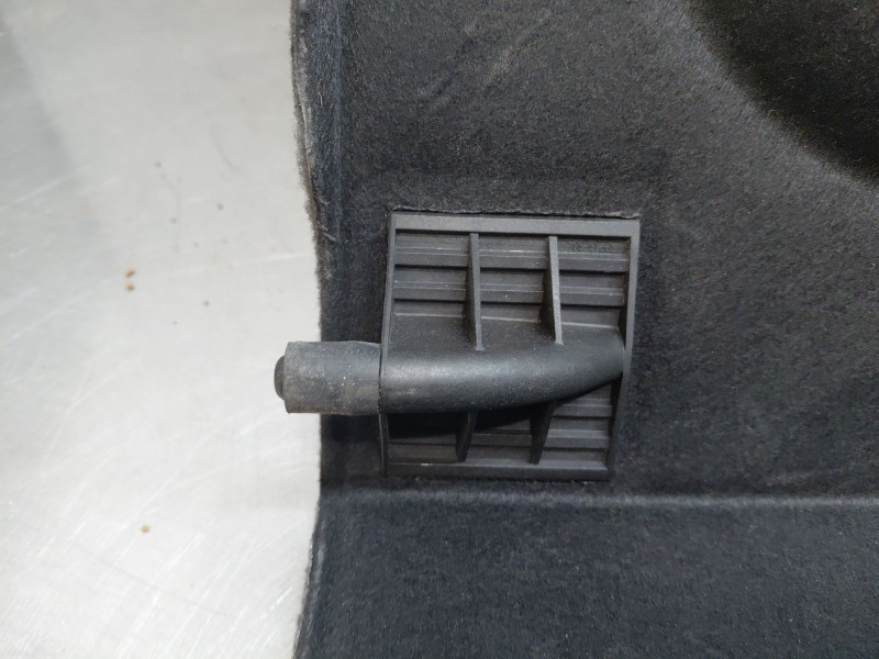 Recambio de bandeja trasera para volkswagen tiguan (5n1) advance referencia OEM IAM   