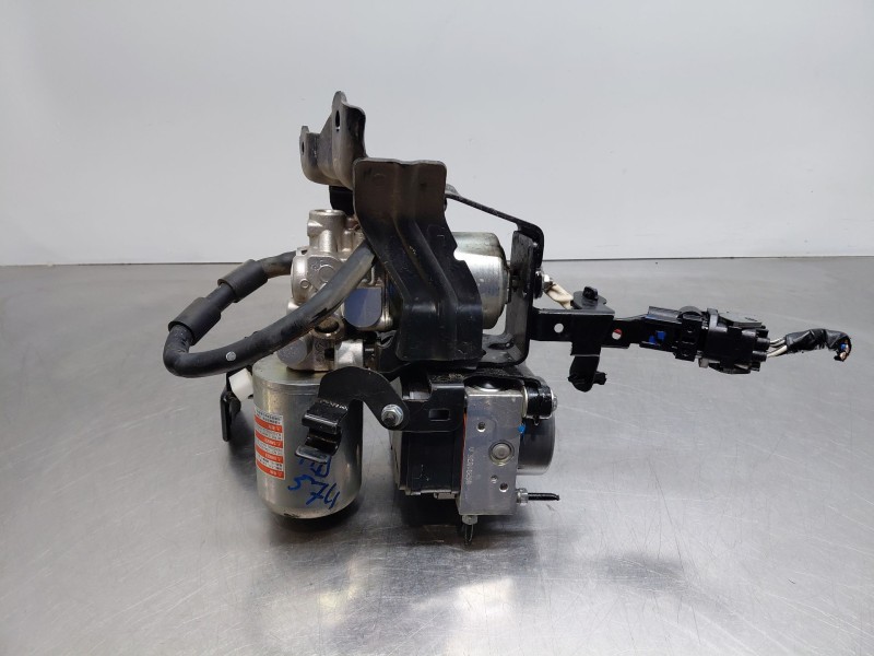 Recambio de abs para toyota c-hr hybrid referencia OEM IAM   