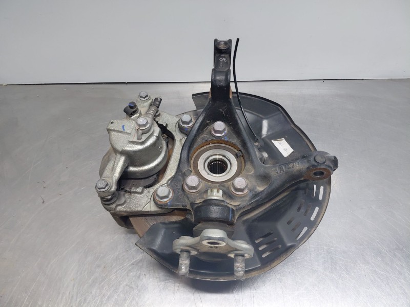 Recambio de mangueta delantera derecha para toyota c-hr hybrid referencia OEM IAM 43211F4010  
