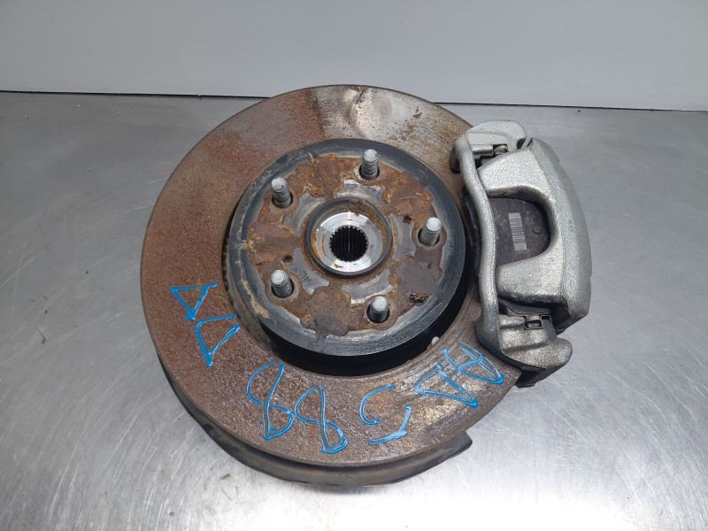 Recambio de mangueta delantera derecha para toyota c-hr hybrid referencia OEM IAM 43211F4010  