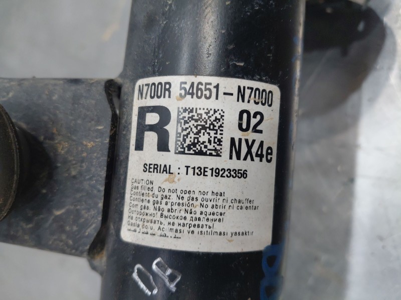 Recambio de amortiguador delantero derecho para hyundai tucson tecno sky referencia OEM IAM 54651N7000  
