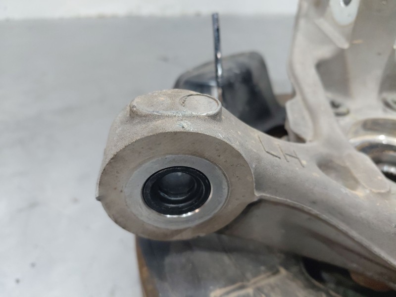 Recambio de mangueta delantera izquierda para hyundai tucson tecno sky referencia OEM IAM 51710N7000  