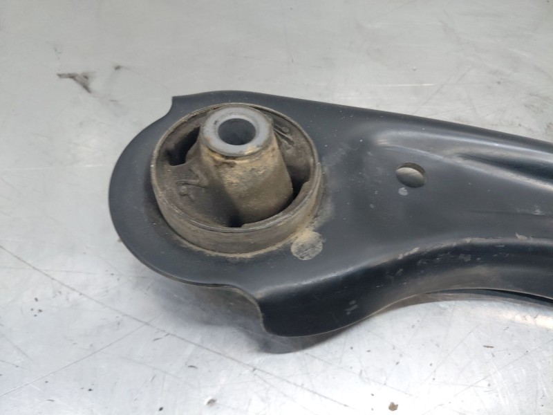 Recambio de brazo suspension inferior delantero derecho para hyundai tucson tecno sky referencia OEM IAM   