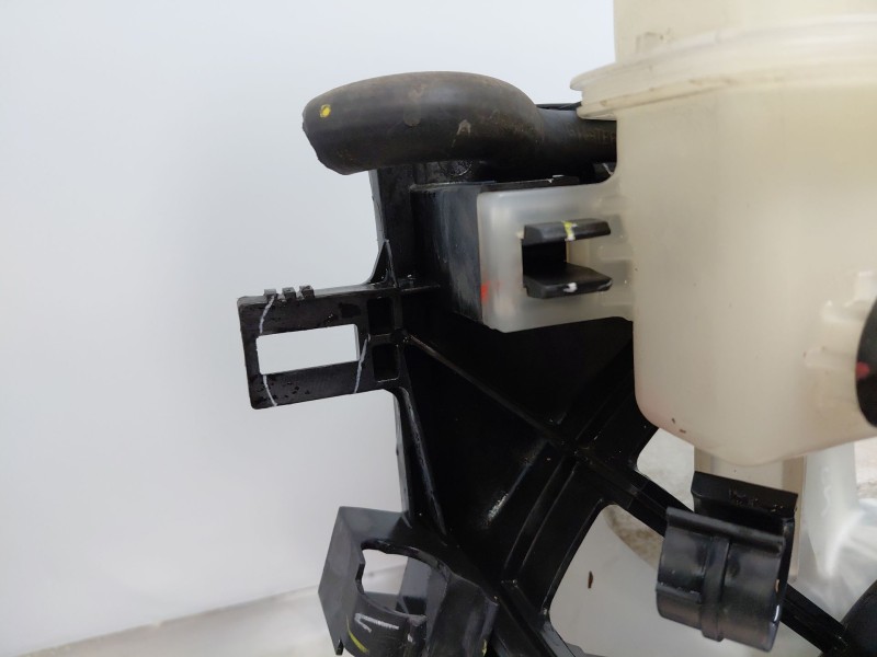 Recambio de electroventilador para toyota c-hr hybrid referencia OEM IAM 163630T200 163630T190 