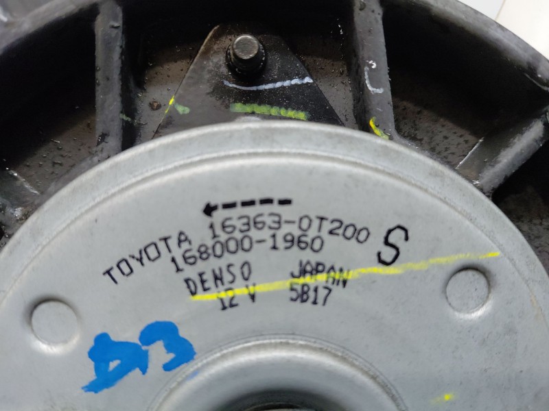 Recambio de electroventilador para toyota c-hr hybrid referencia OEM IAM 163630T200 163630T190 