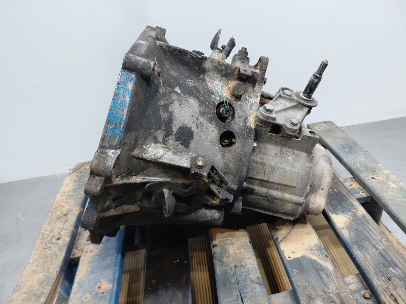 Recambio de caja cambios para citroën c4 berlina collection referencia OEM IAM 20DM75  