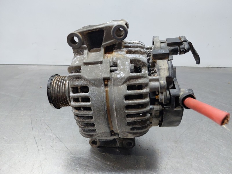 Recambio de alternador para mercedes-benz vito / mixto furgoneta (w639) 110 cdi (639.601, 639.603, 639.605) referencia OEM IAM A