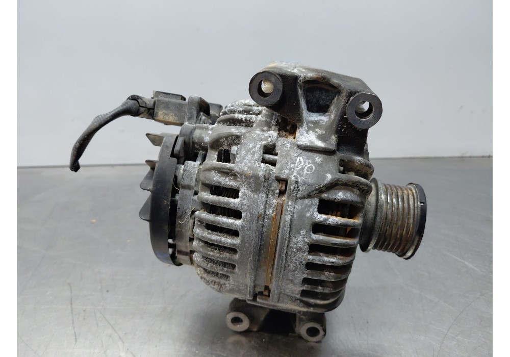 Recambio de alternador para mercedes-benz vito / mixto furgoneta (w639) 110 cdi (639.601, 639.603, 639.605) referencia OEM IAM A