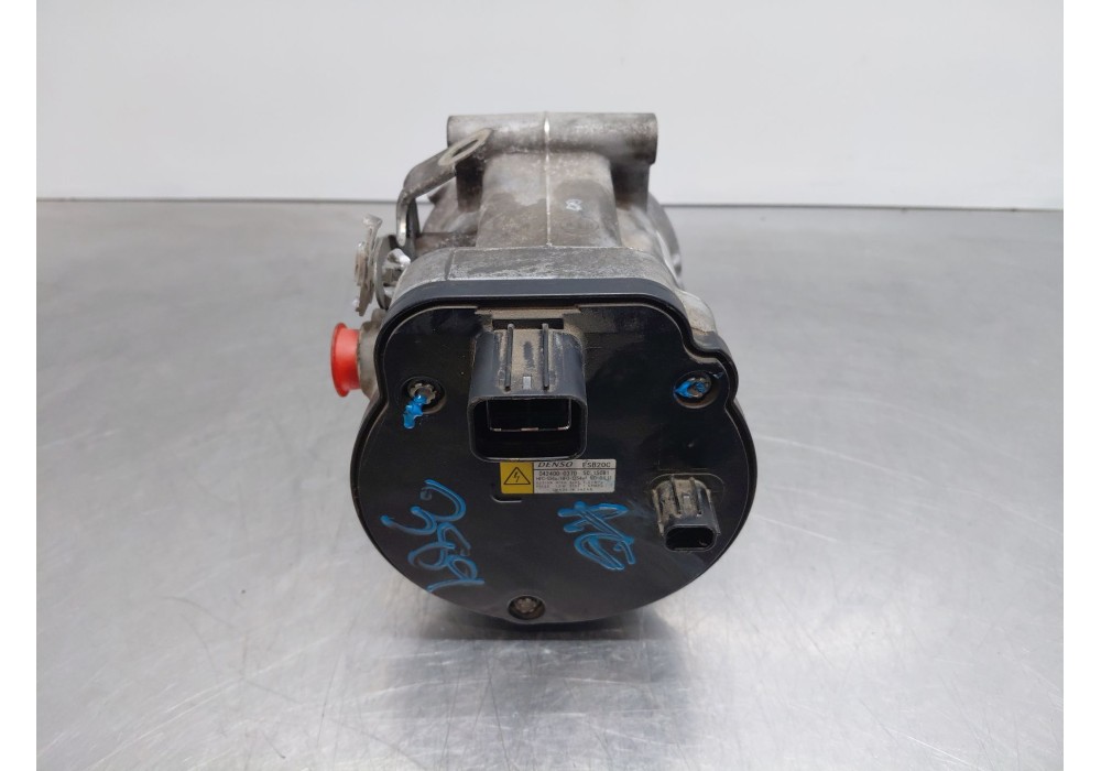 Recambio de compresor aire acondicionado para toyota corolla (e21) hybrid referencia OEM IAM 883704709284 424000370 