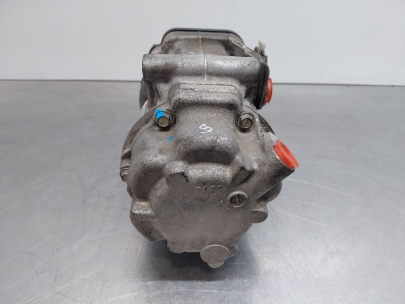 Recambio de compresor aire acondicionado para toyota corolla (e21) hybrid referencia OEM IAM 883704709284 424000370 