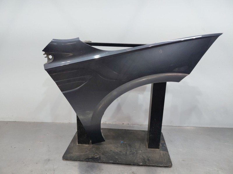 Recambio de aleta delantera derecha para volkswagen polo life referencia OEM IAM   