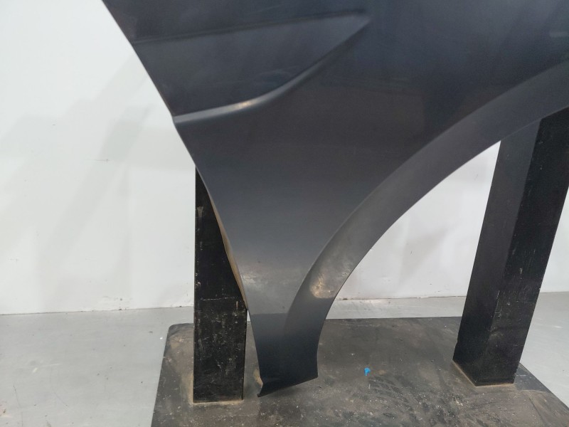 Recambio de aleta delantera derecha para volkswagen polo life referencia OEM IAM   