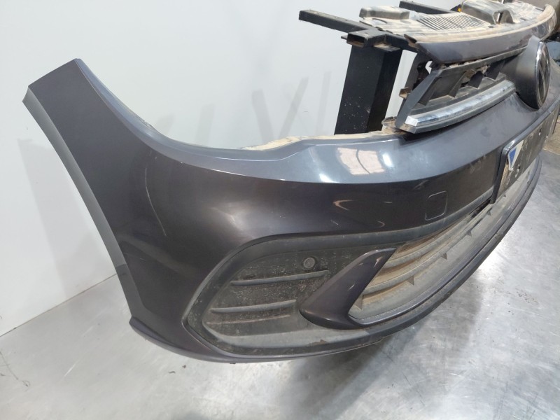 Recambio de paragolpes delantero para volkswagen polo life referencia OEM IAM   
