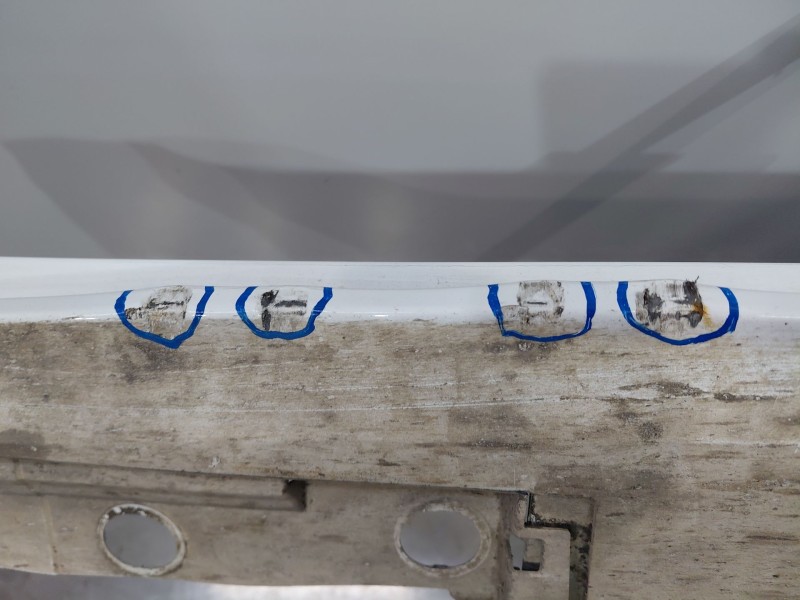 Recambio de faldon lateral para toyota corolla (e21) hybrid referencia OEM IAM   