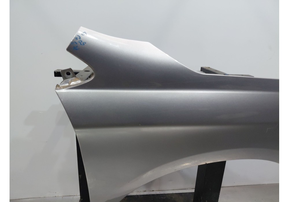 Recambio de aleta delantera derecha para citroën c4 ii (nc_) 1.6 bluehdi 100 referencia OEM IAM   