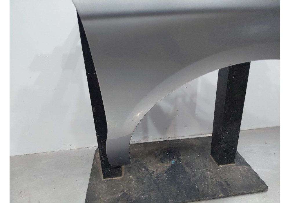 Recambio de aleta delantera derecha para citroën c4 ii (nc_) 1.6 bluehdi 100 referencia OEM IAM   