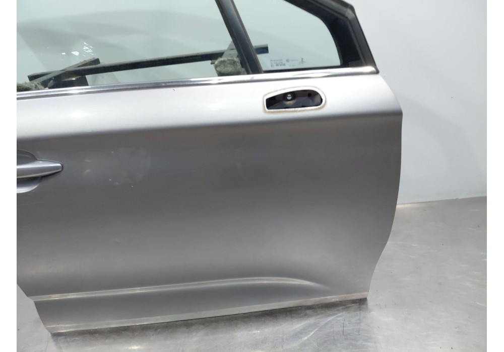 Recambio de puerta delantera derecha para citroën c4 ii (nc_) 1.6 bluehdi 100 referencia OEM IAM   