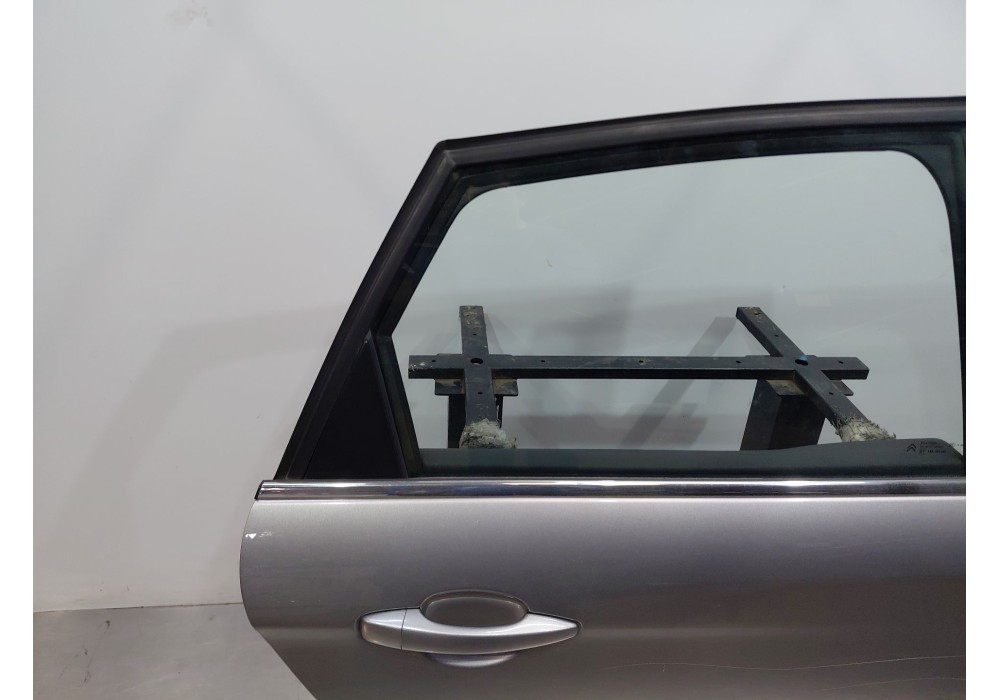 Recambio de puerta trasera derecha para citroën c4 ii (nc_) 1.6 bluehdi 100 referencia OEM IAM   