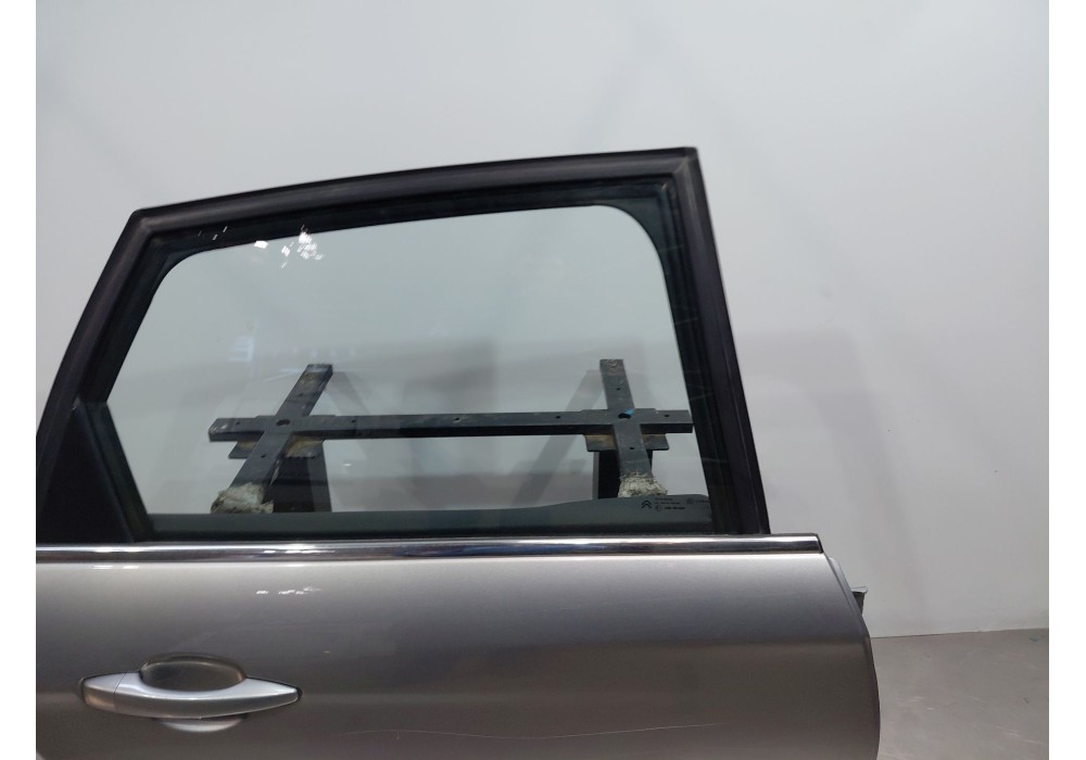 Recambio de puerta trasera derecha para citroën c4 ii (nc_) 1.6 bluehdi 100 referencia OEM IAM   