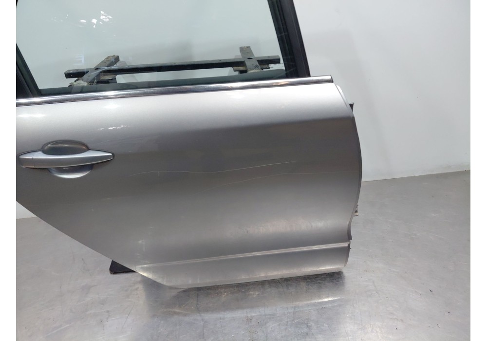 Recambio de puerta trasera derecha para citroën c4 ii (nc_) 1.6 bluehdi 100 referencia OEM IAM   