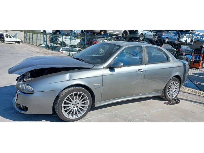 alfa romeo 156 del año 2005